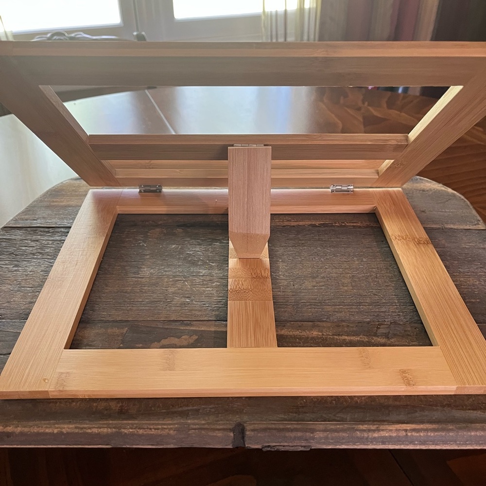 Cook book stand - Picture 2 of 3
